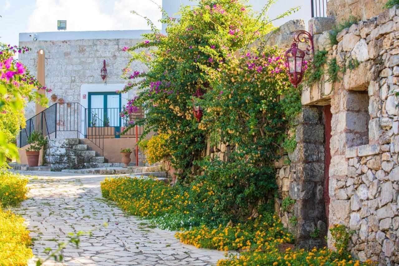 Hotel Masseria Fontanelle Удженто Экстерьер фото
